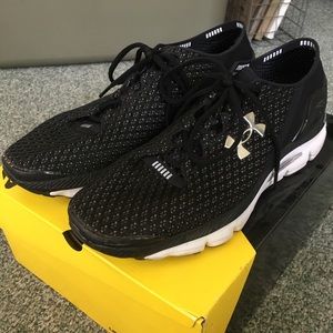 Under Armour Speedform Shoes